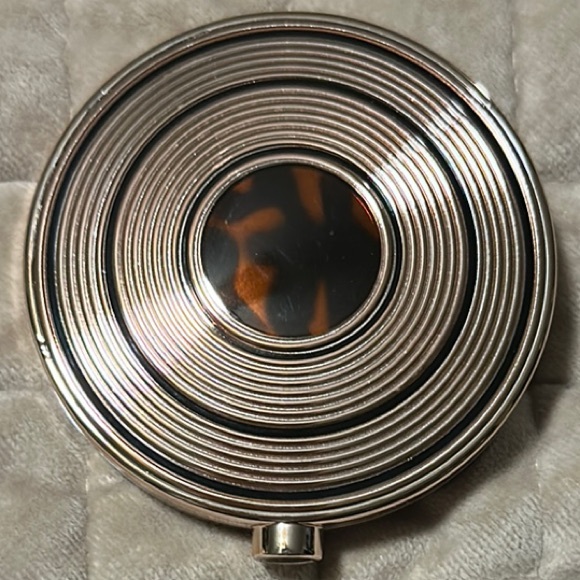 Estee Lauder Bronze Goddess - 03 Mirage NWOB NEVER USED/SWATCHED - Picture 4 of 4